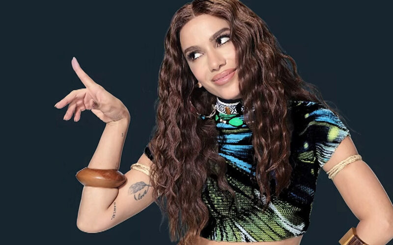 Anitta surpreende ao apresentar nova música em sua memorável aparição no Saturday Night Live