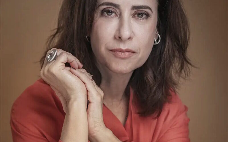 Fernanda Torres protagoniza longa-metragem distópico ao lado de Willem Dafoe