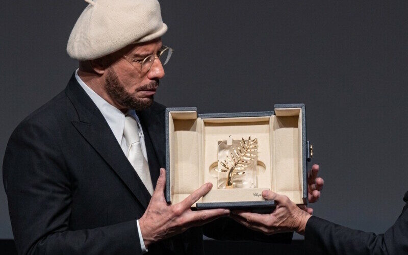John Travolta recebe homenagem com Palma de Ouro no Festival de Cannes